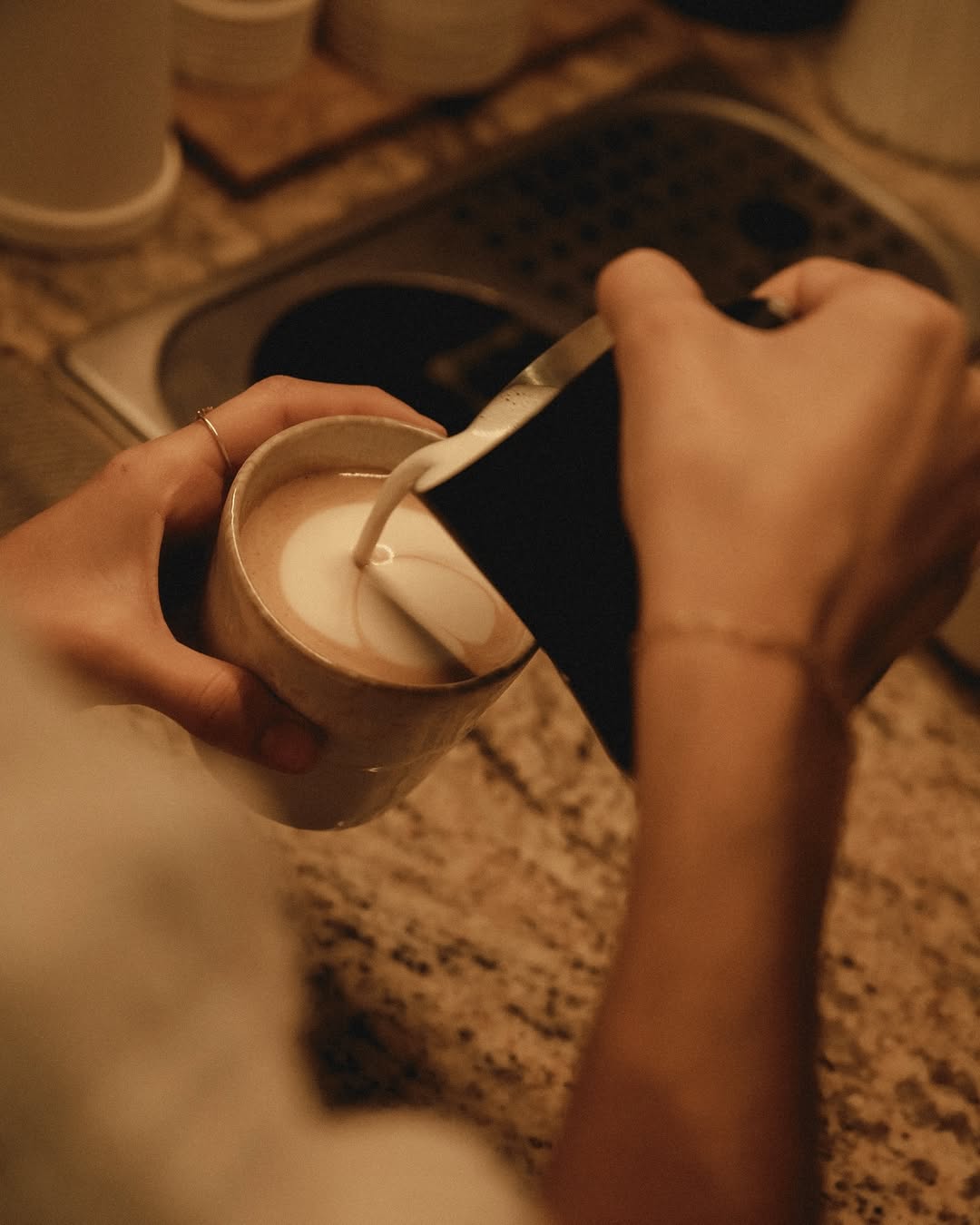 Latte art en taza